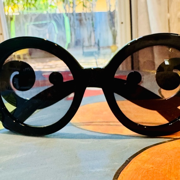 Posh Prada Baroque Sunglasses - Picture 8 of 10